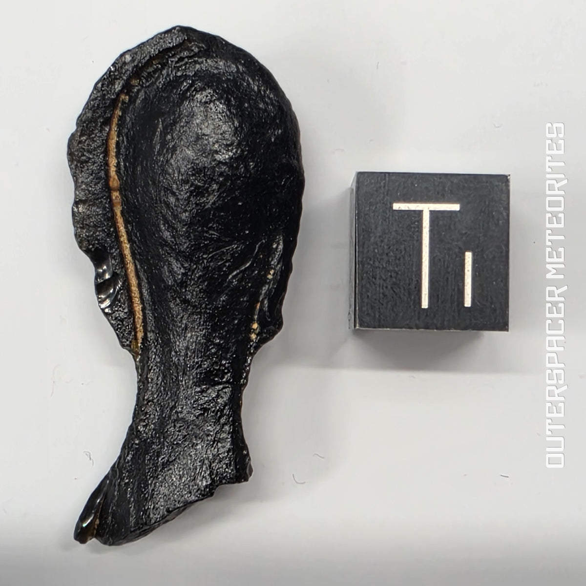 Australite - Tektite - Partial Flanged Dumbell - 4.66g - Australia (Marree, SA)
