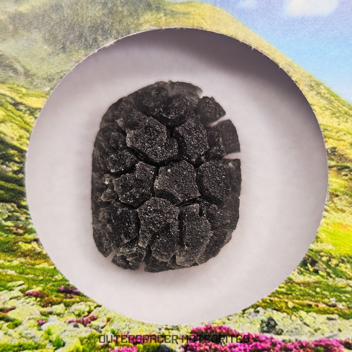 Carpathian 'Hedgehog' - Obsidian - Complete Individual 4.67g - Slovakia