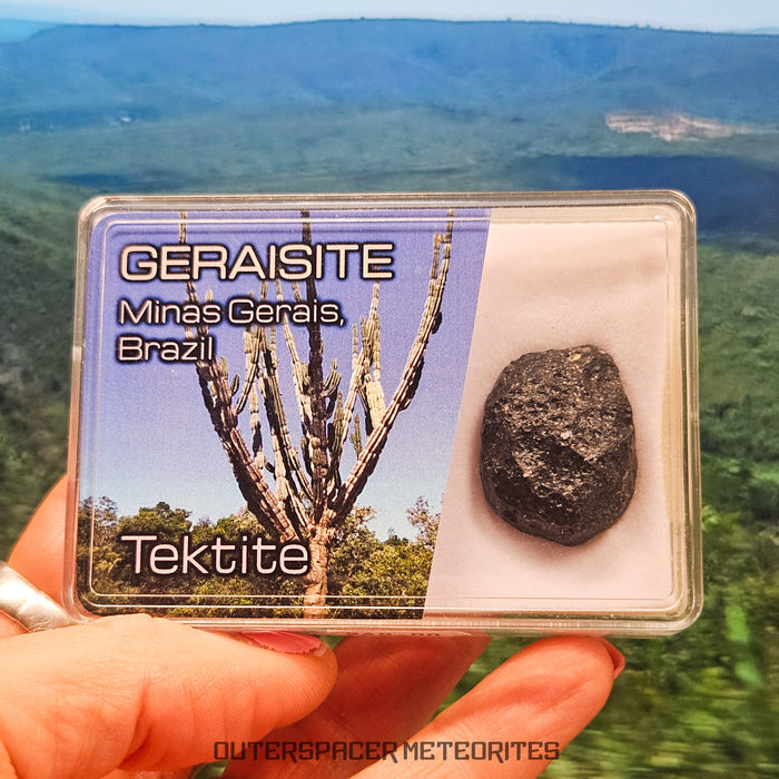 Geraisite - Tektite - Complete Individual - 10.95g - Brazil (Minas Gerias)