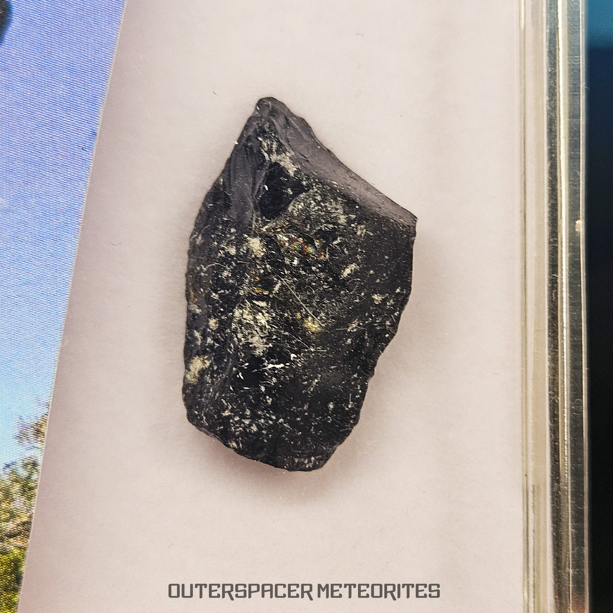 Geraisita - Tectita - Ejemplar completo - 3.88g - Brasil (Minas Gerais)