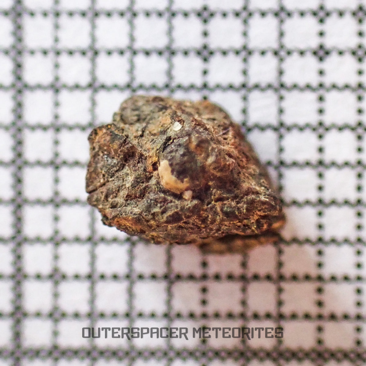 Grapevine Mesa - CBa Carbonaceous Chondrite - Fragment - 0.11g - USA (Arizona)