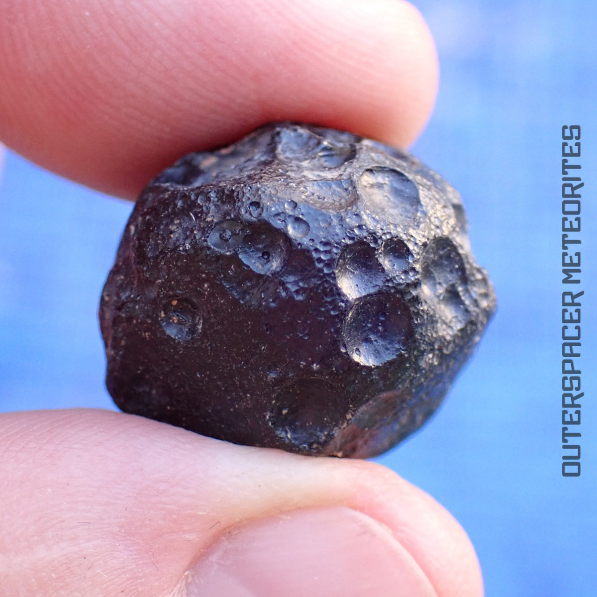 Ivory Coast Tektite (Ivoryite) - Complete Individual - 9.13g - Côte d'Ivoire