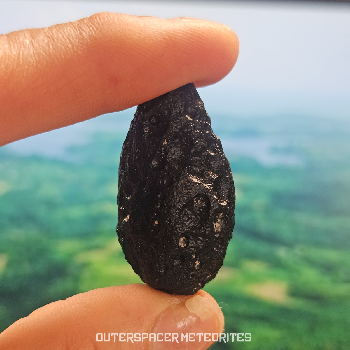 Ivory Coast Tektite (Ivoryite) - Complete Individual - 15.86g - Côte d'Ivoire