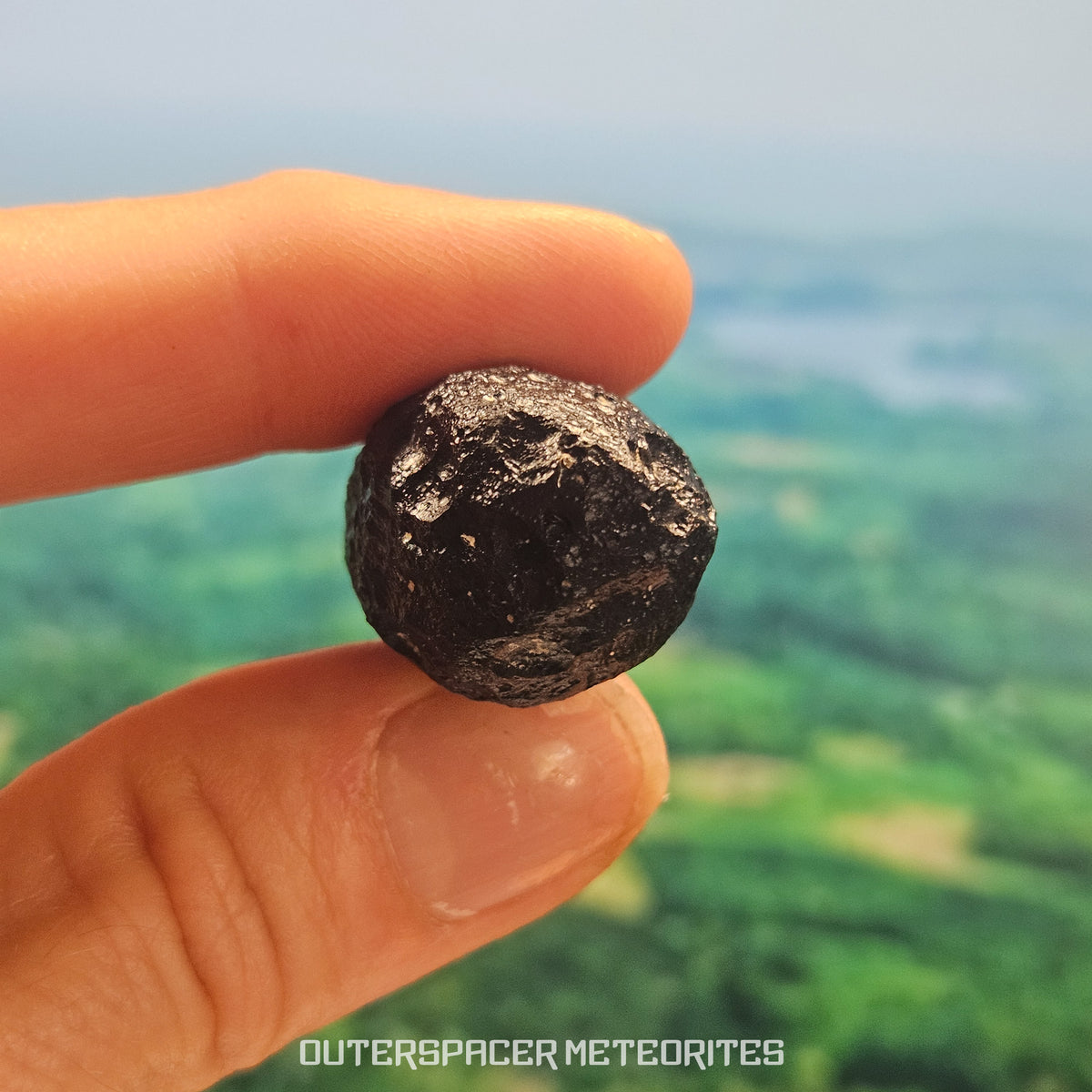 Ivory Coast Tektite (Ivoryite) - Complete Individual - 15.86g - Côte d'Ivoire