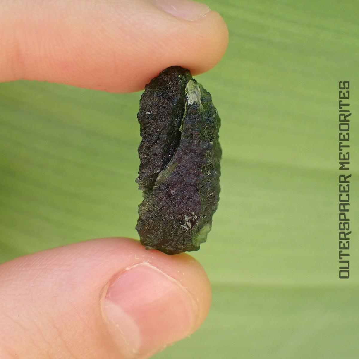 MOLDAVITE - TECTITE - PIECE COMPLÈTE - 5.95g - RÉPUBLIQUE TCHÈQUE (Besednice sever)