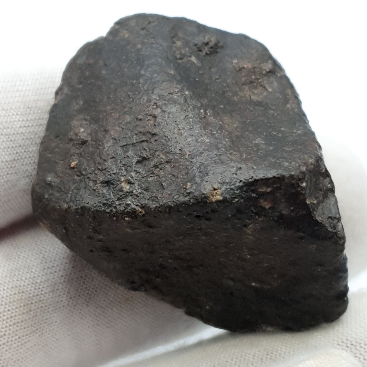 NWA*** (Sin clasificar) - Condrita Ordinaria - Ejemplar Completo - 57.5g - África del Noroeste