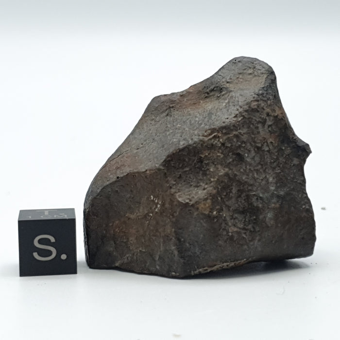 NWA*** (Sin clasificar) - Condrita ordinaria - Individuo completo - 56,2g - Noroeste de África