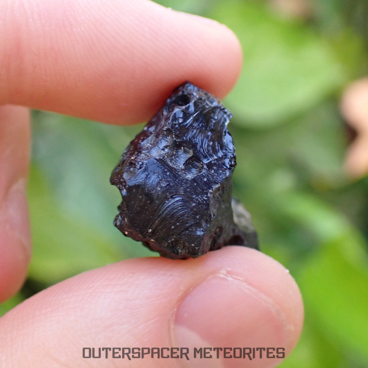 Philippinite - Tektite - Complete Individual - 5.5g - Philippines (Barangay Awile, Anda Island)