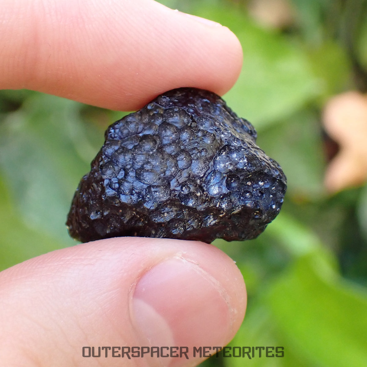 Philippinite - Tektite - Complete Individual - 5.5g - Philippines (Barangay Awile, Anda Island)