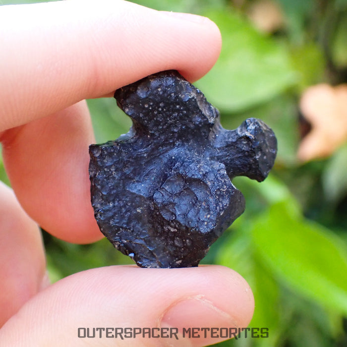 Philippinite - Tektite - Complete Individual - 12.2g - Philippines (Barangay Ranao, Bani)