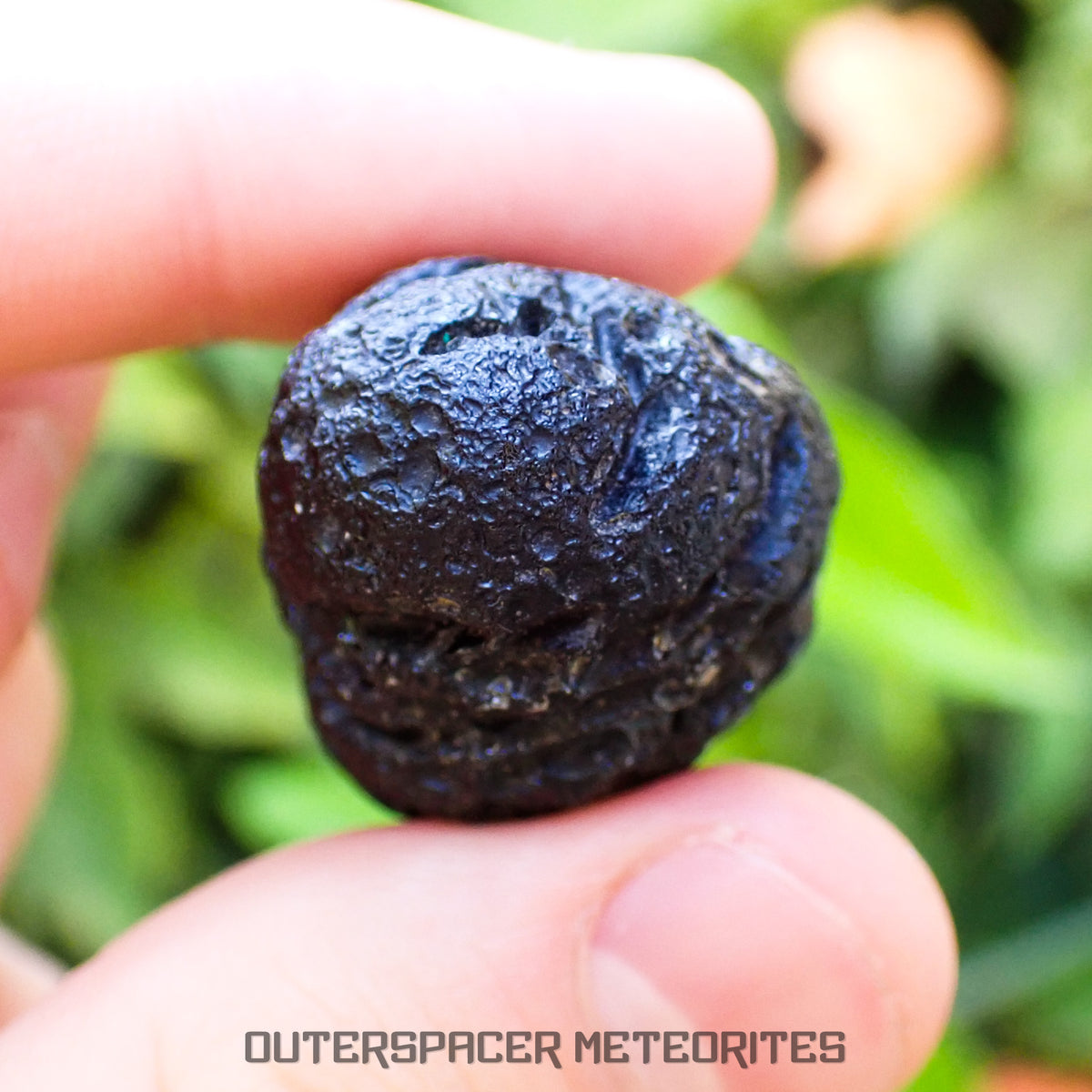 Philippinite - Tektite - Complete Individual - 23.9g - Philippines (Barangay Ranom Iloco, Bani)