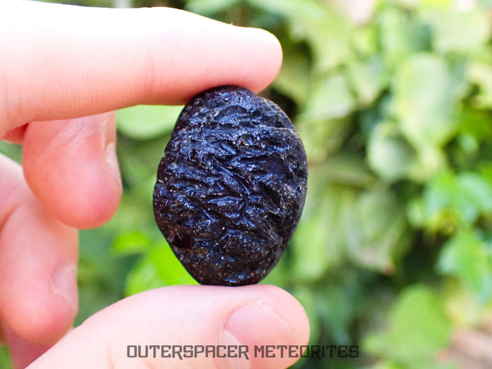 Philippinite - Tektite - Complete Individual - 23.9g - Philippines (Barangay Ranom Iloco, Bani)