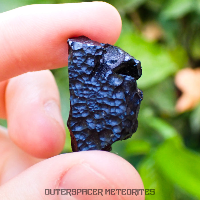 Philippinite - Tektite - Complete Individual - 6.3g - Philippines (Barangay Awile, Anda Island)