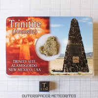 Trinitite (également appelée Atomsite ou Verre d'Alamogordo) - Verre fondu de bombe atomique - Individu complet - 1,52g - USA (Nouveau-Mexique)