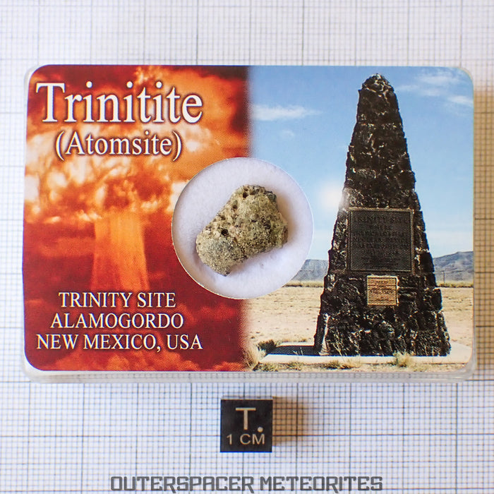 Trinitita (también conocida como Atomsita o Vidrio de Alamogordo) - Vidrio Fundido de Bomba Atómica - Individual Completo - 1.28g - EE. UU. (Nuevo México)