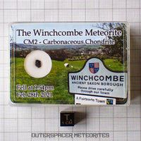 Winchcombe - Condrita carbonácea CM2 - Fragmento - 0.066 g - Inglaterra (Gloucestershire)
